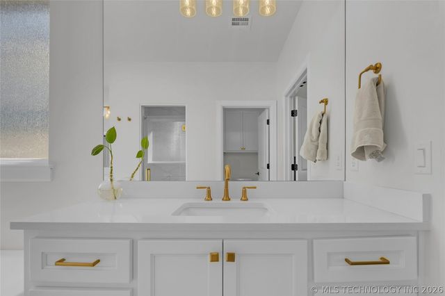 3008 E 103rd Street, Tulsa, OK 74137