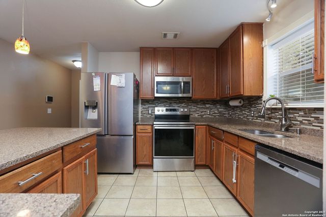 5124 Knollwood, Schertz, TX 78108