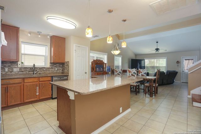 5124 Knollwood, Schertz, TX 78108