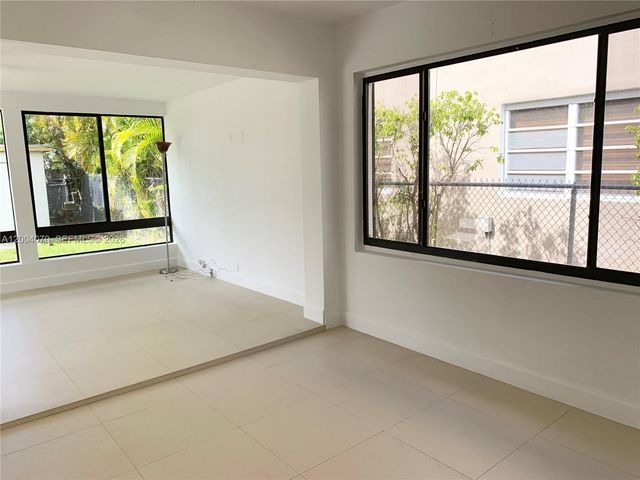 7750 Noremac Ave, Miami Beach, FL 33141