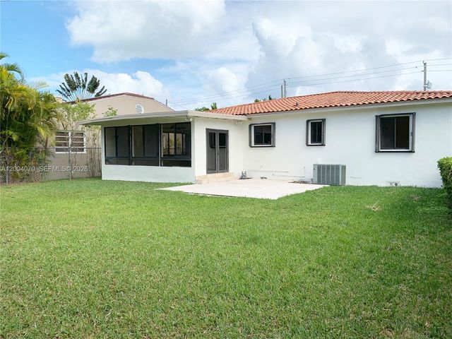 7750 Noremac Ave, Miami Beach, FL 33141