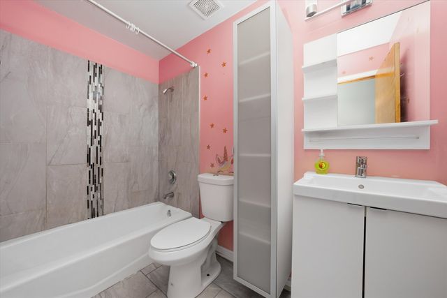 322 Central Avenue, Matteson, IL 60443