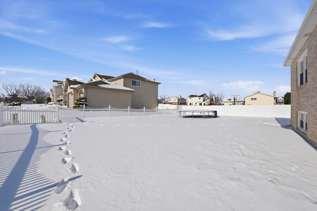 322 Central Avenue, Matteson, IL 60443