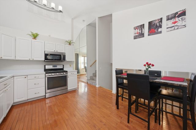 322 Central Avenue, Matteson, IL 60443