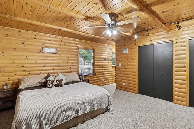 8275 Valleywood Lane, Portage, MI 49024