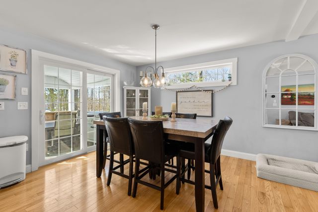 107 Village Place Drive, Barrington, NH 03825