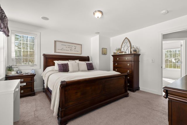 107 Village Place Drive, Barrington, NH 03825