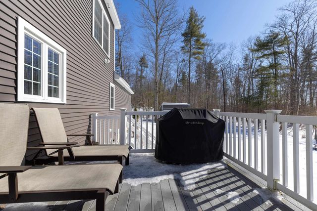 107 Village Place Drive, Barrington, NH 03825