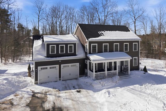 107 Village Place Drive, Barrington, NH 03825