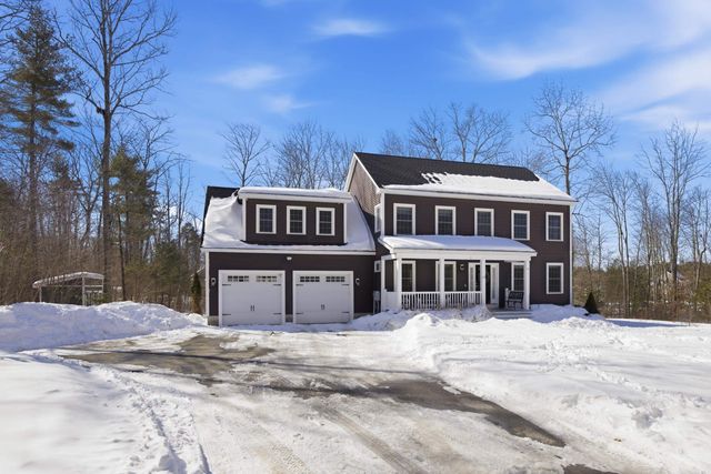 107 Village Place Drive, Barrington, NH 03825