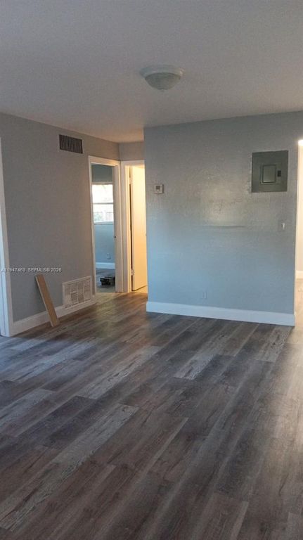 5640 NW 15th St 1, Lauderhill, FL 33313