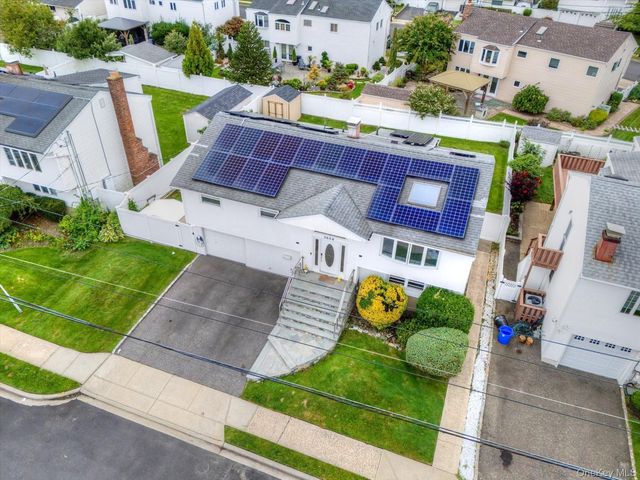 3684 Oceanside Road E, Oceanside, NY 11572
