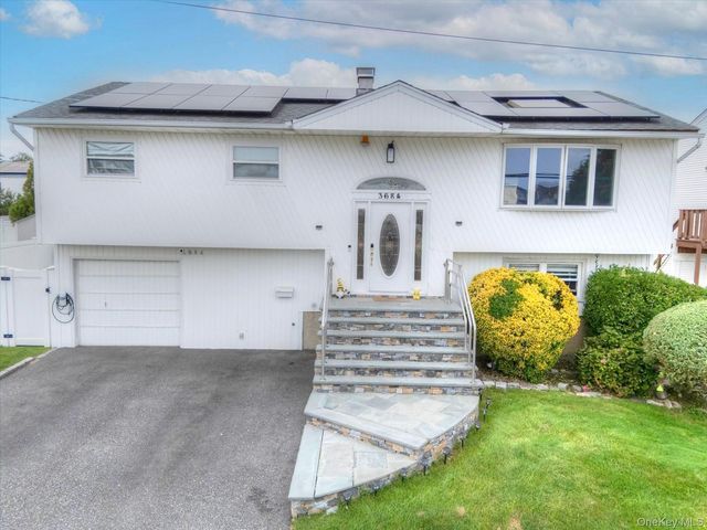 3684 Oceanside Road E, Oceanside, NY 11572