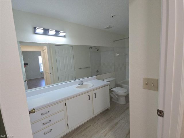 11500 Villa Grand # 316, Fort Myers, FL 33913