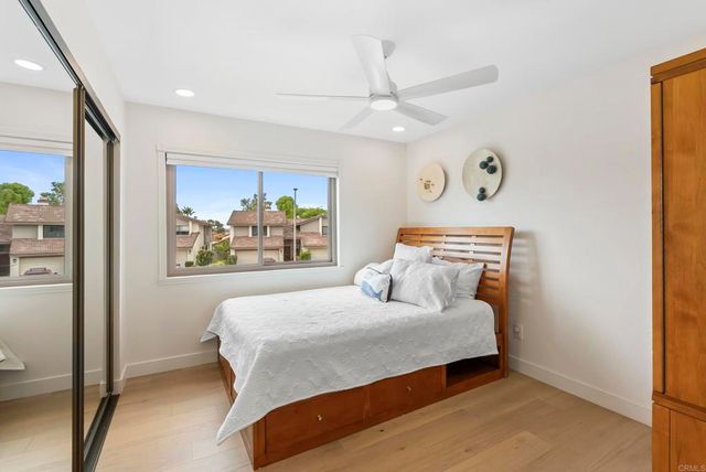 420 Glen Arbor Drive, Encinitas, CA 92024