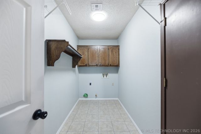 11414 S Franklin Avenue, Jenks, OK 74037