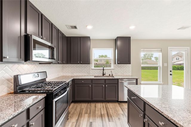 6518 Deer Run Meadows Boulevard, Richmond, TX 77406