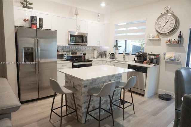 10589 W 32nd Lane, Hialeah Gardens, FL 33018