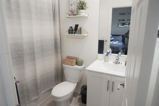 10589 W 32nd Lane, Hialeah Gardens, FL 33018