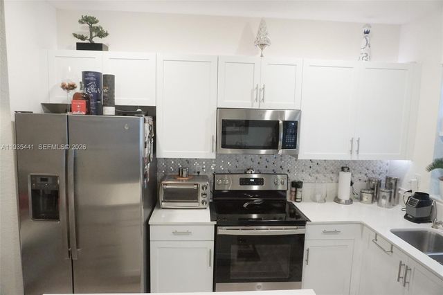 10589 W 32nd Lane, Hialeah Gardens, FL 33018