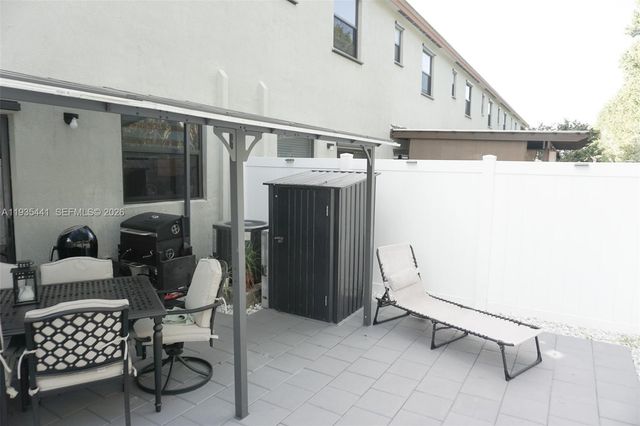 10589 W 32nd Lane, Hialeah Gardens, FL 33018