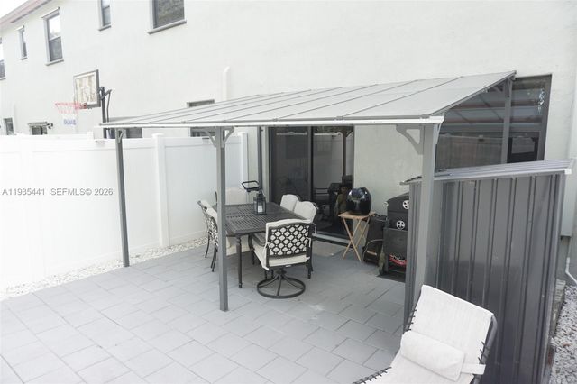 10589 W 32nd Lane, Hialeah Gardens, FL 33018