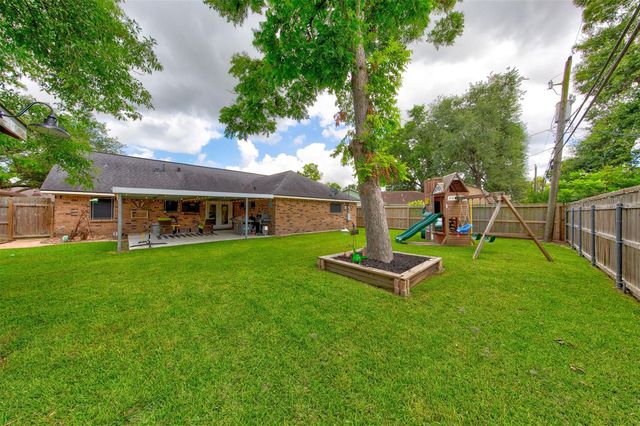 4218 Justin Lane, Deer Park, TX 77536