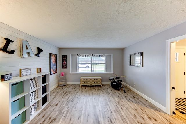 4218 Justin Lane, Deer Park, TX 77536