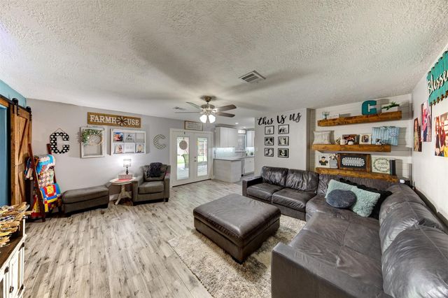4218 Justin Lane, Deer Park, TX 77536