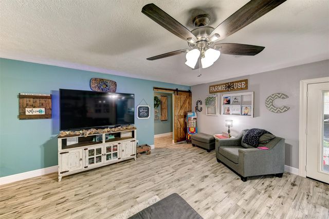 4218 Justin Lane, Deer Park, TX 77536