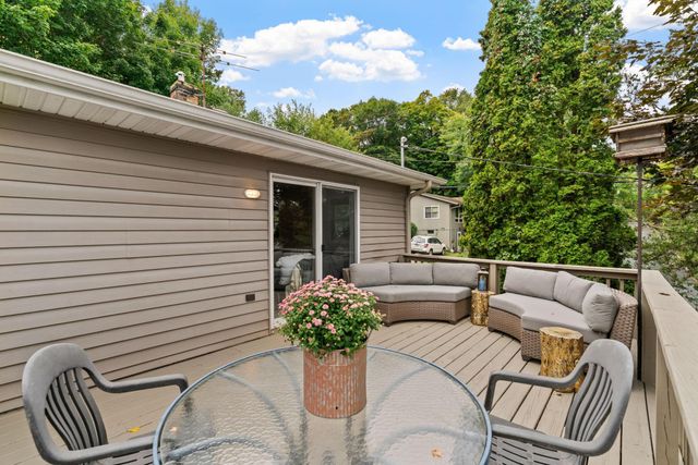 3000 Devon Lane, Mound, MN 55364