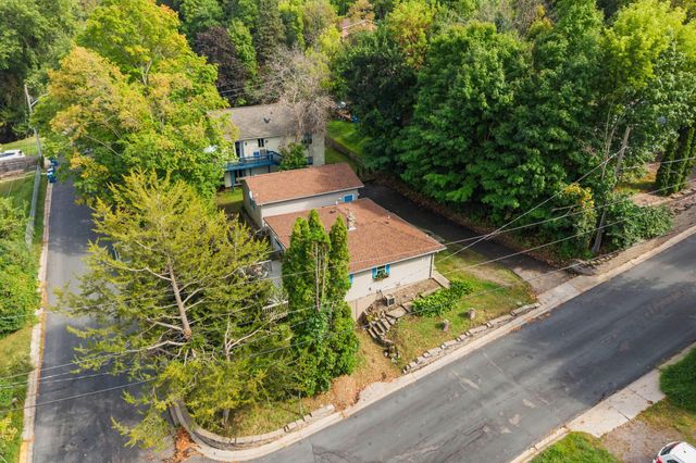 3000 Devon Lane, Mound, MN 55364