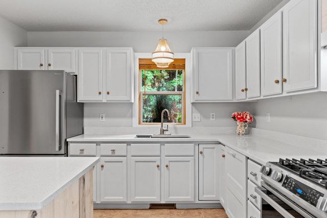 3000 Devon Lane, Mound, MN 55364