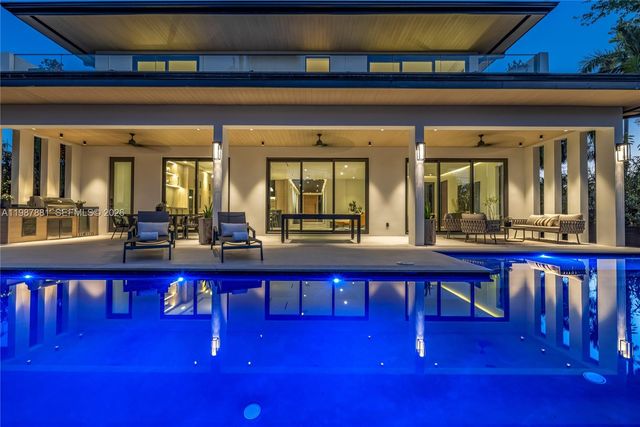 769 NE 72nd Ter, Miami, FL 33138