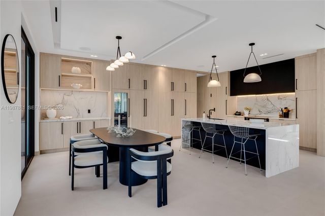 769 NE 72nd Ter, Miami, FL 33138