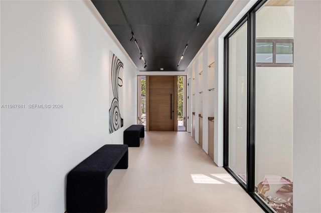 769 NE 72nd Ter, Miami, FL 33138