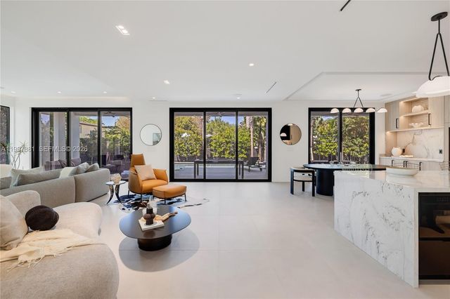 769 NE 72nd Ter, Miami, FL 33138