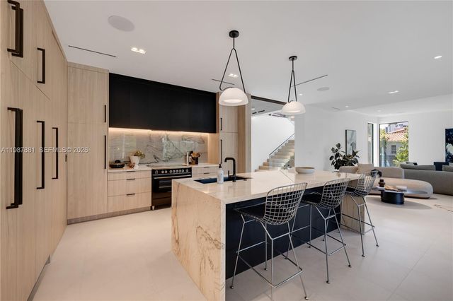 769 NE 72nd Ter, Miami, FL 33138