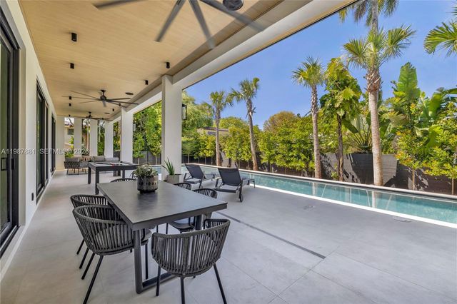 769 NE 72nd Ter, Miami, FL 33138