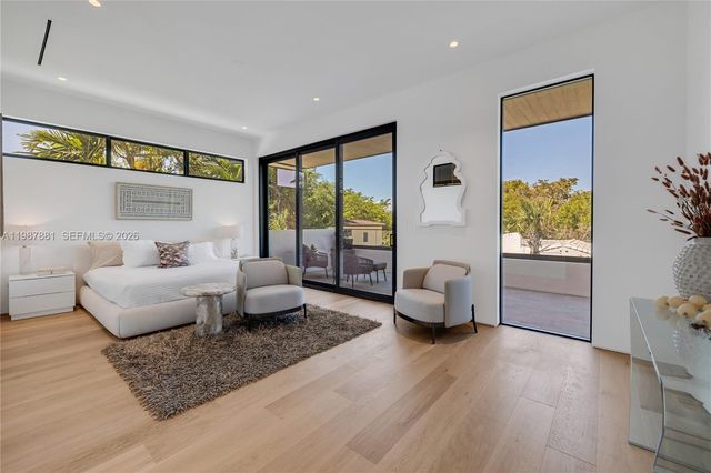 769 NE 72nd Ter, Miami, FL 33138