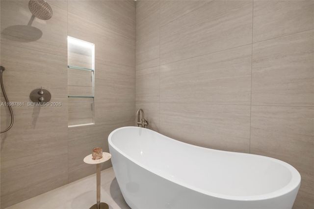 769 NE 72nd Ter, Miami, FL 33138