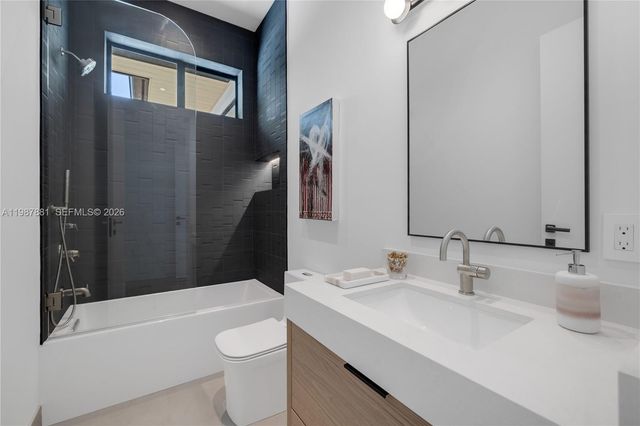 769 NE 72nd Ter, Miami, FL 33138