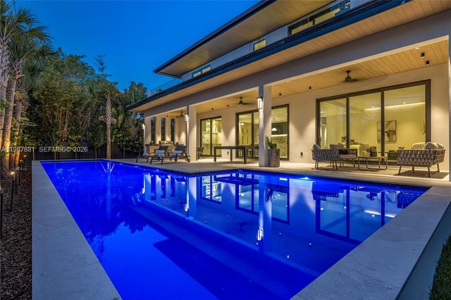 769 NE 72nd Ter, Miami, FL 33138