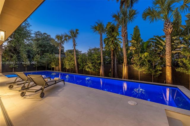 769 NE 72nd Ter, Miami, FL 33138