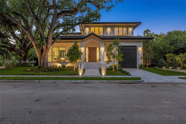 769 NE 72nd Ter, Miami, FL 33138