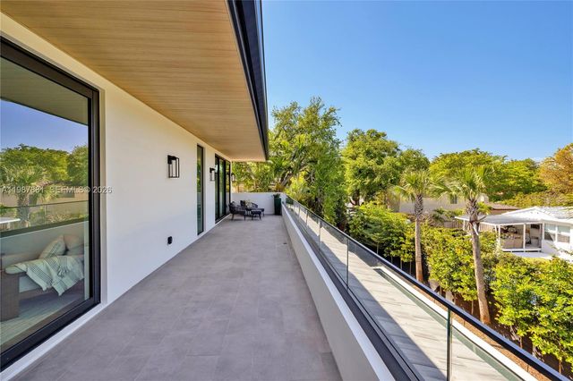 769 NE 72nd Ter, Miami, FL 33138