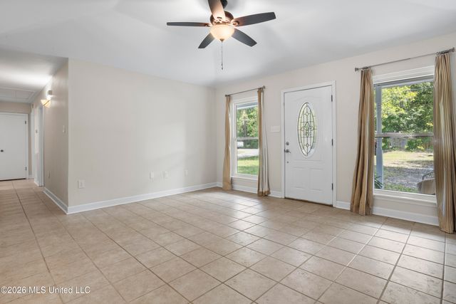 721 Nicholson Avenue, Waveland, MS 39576
