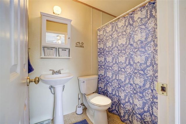 913 E Comanche Street, Norman, OK 73071
