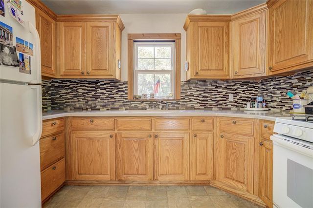 913 E Comanche Street, Norman, OK 73071