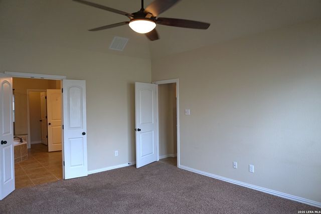2925 Pawtucket Rd, Cibolo, TX 78108